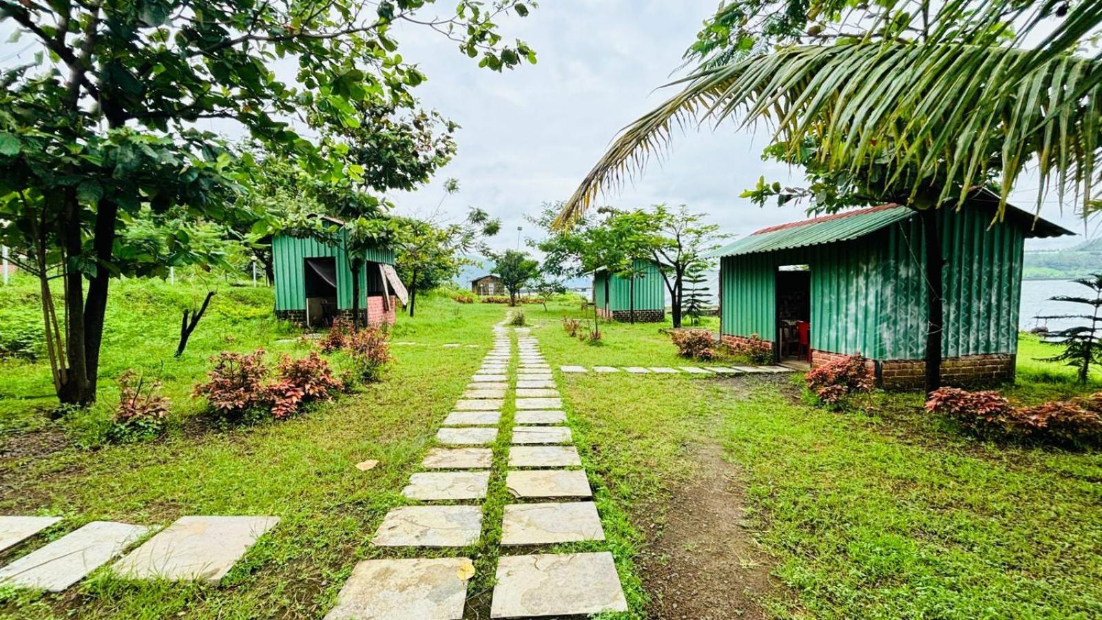 Hotel Mauli Agro Farm Dam View Resort Сатара Экстерьер фото